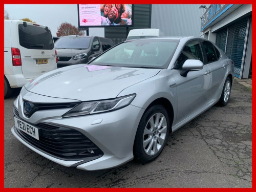 Toyota Camry  2.5 VVT-h Design Saloon 4dr Petrol Hybrid CVT Euro