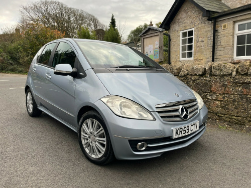 Mercedes-Benz A-Class A160 A160 ELEGANCE SE 5-Door