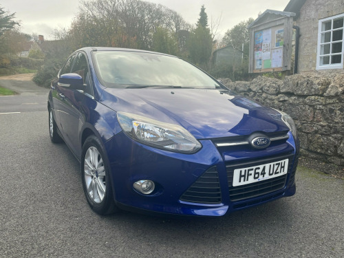 Ford Focus  1.6 TDCi ECOnetic Zetec Hatchback 5dr Diesel Manual Euro 5 (s/s) (105 ps)