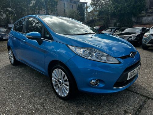 Ford Fiesta  1.4 TDCi Titanium