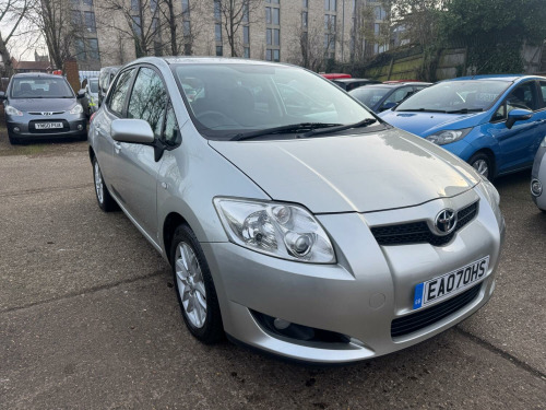 Toyota Auris  1.6 TR