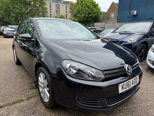 Volkswagen Golf  1.6 TDI Match