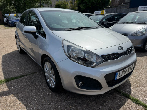 Kia Rio  1.4 2