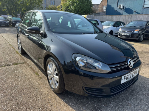 Volkswagen Golf  1.6 TDI Match