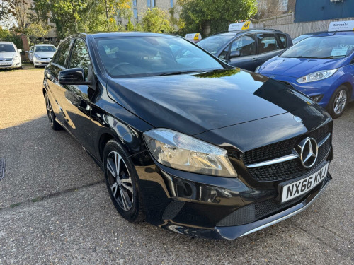 Mercedes-Benz A-Class  1.5 A180d SE