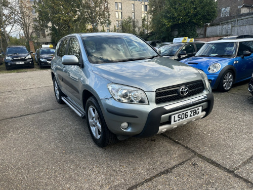 Toyota RAV4  2.0 XT5
