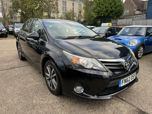 Toyota Avensis  2.0 D-4D TR