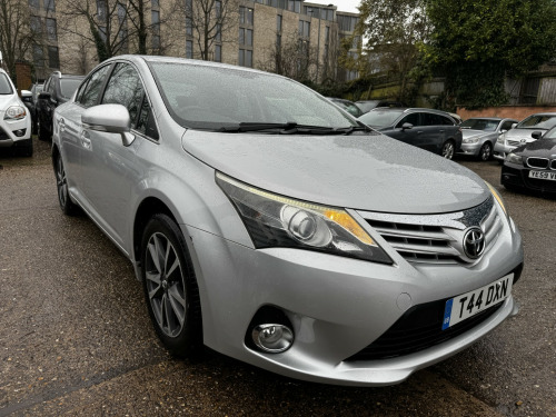 Toyota Avensis  1.8 V-Matic TR 