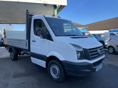 Volkswagen Crafter  2.0 CR35 TDI C/C 109 BHP dropside with a tail lift