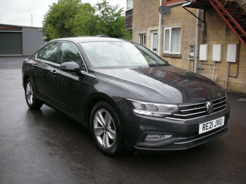 Volkswagen Passat  2.0 TDI SE Nav Saloon 4dr Diesel DSG Euro 6 (s/s) 