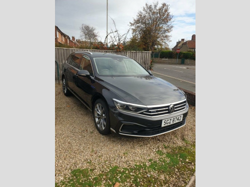 Volkswagen Passat  1.4 TSI 13kWh GTE Advance Estate 5dr Petrol Plug-i