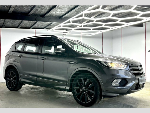 Ford Kuga  1.5 TDCi ST-Line X SUV 5dr Diesel Powershift Euro 