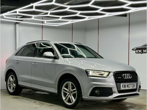 Audi Q3  2.0 TFSI S line SUV 5dr Petrol S Tronic quattro Eu