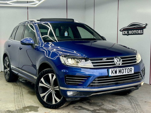 Volkswagen Touareg  3.0 TDI V6 BlueMotion Tech R-Line SUV 5dr Diesel T