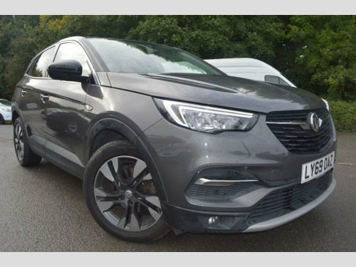 Vauxhall Grandland X  1.2 Turbo SRi Nav SUV 5dr Petrol Manual Euro 6 (s/