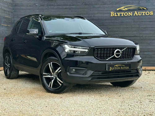 Volvo XC40  1.5 T3 R-Design Euro 6 (s/s) 5dr