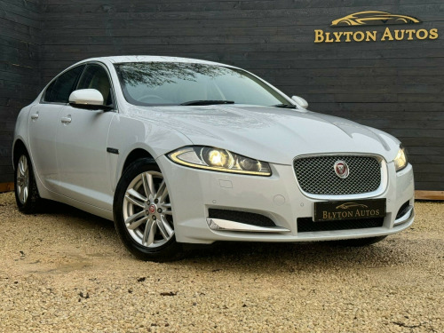 Jaguar XF  2.2d Luxury Auto Euro 5 (s/s) 4dr