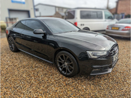 Audi S5  3.0 TFSI V6 Black Edition