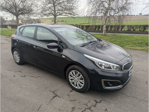 Kia ceed  1.6 CRDi 1