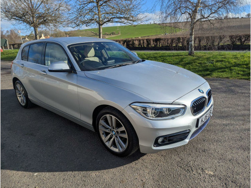 BMW 1 Series  2.0 118d Sport 5-Door