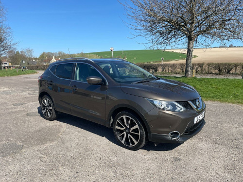 Nissan Qashqai  1.2 DIG-T Tekna