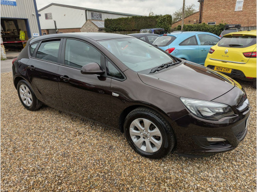 Vauxhall Astra 1.6 i Design