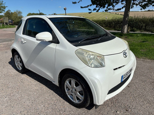 Toyota iQ 1.0 VVT-i