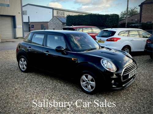 MINI Hatch  1.5 5-Door Hatch Cooper
