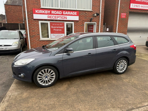 Ford Focus  1.6 TDCi Titanium X Euro 5 (s/s) 5dr