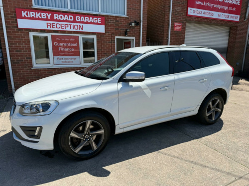 Volvo XC60  2.4 D5 R-Design Nav Geartronic AWD Euro 5 5dr