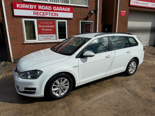 Volkswagen Golf  1.6 TDI BlueMotion Euro 5 (s/s) 5dr