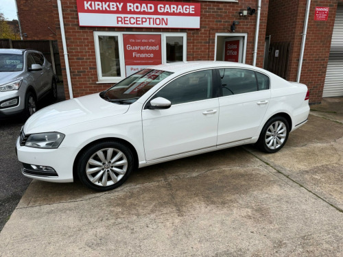 Volkswagen Passat  2.0 TDI BlueMotion Tech Highline Euro 5 (s/s) 4dr