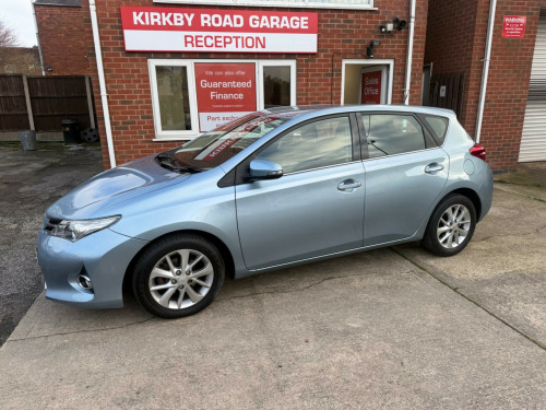 Toyota Auris  1.33 Dual VVT-i Icon Euro 5 (s/s) 5dr