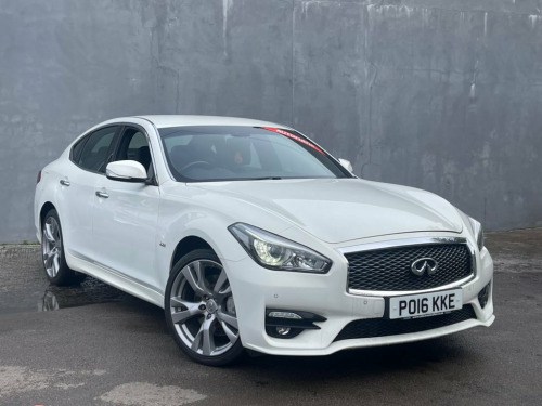 Infiniti Q70  2.2d Sport Saloon 4dr Diesel Auto Euro 6 (s/s) (17