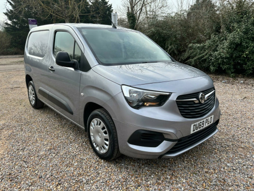 Vauxhall Combo  1.6 Turbo D 2300 Sportive L1 H1 Euro 6 (s/s) 4dr