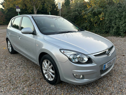 Hyundai i30  1.4 ES Euro 4 5dr