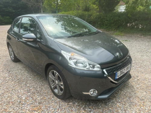Peugeot 208  1.2 VTi Active Euro 5 3dr