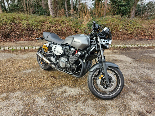 YAMAHA XJR1300  EURO4