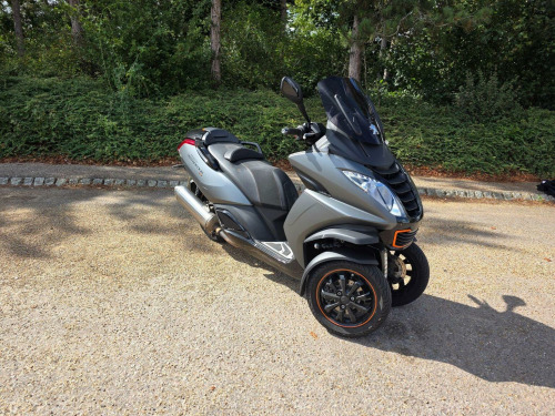 Peugeot METROPOLIS  400 RS