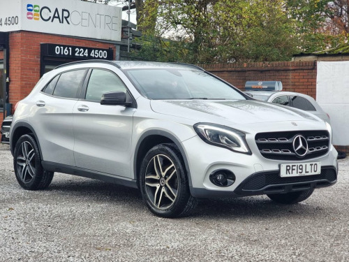 Mercedes-Benz GLA-Class GLA180 1.6 GLA180 Urban Edition SUV 5dr Petrol 7G-DCT Eur
