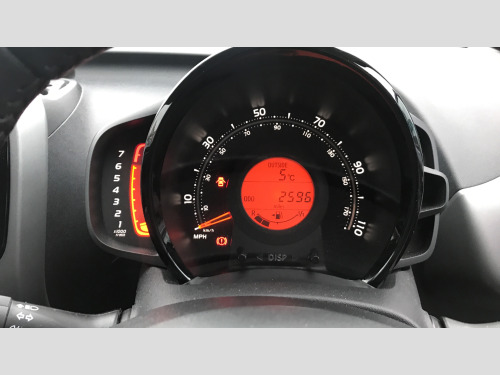 Toyota AYGO  1.0 VVT-i X-Trend 5dr