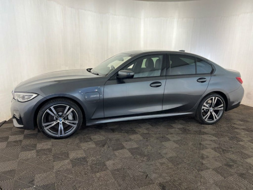 BMW 3 Series  2.0 330e 12kWh M Sport Saloon 4dr Petrol Plug-in H