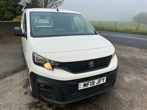 Peugeot Partner  1.6 BlueHDi 1000 Professional Standard Panel Van 5