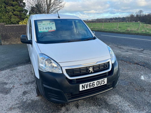 Peugeot Partner  1.6 BlueHDi 854 Professional Panel Van 5dr Diesel 