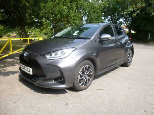 Toyota Yaris  1.5 VVT-h Design E-CVT Euro 6 (s/s) 5dr