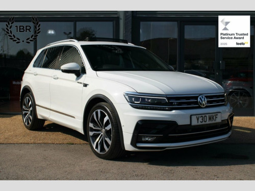 Volkswagen Tiguan  2.0 TDI R-Line Tech SUV 5dr Diesel DSG 4Motion Eur