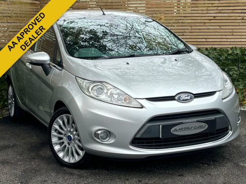 Ford Fiesta  1.25 Zetec Hatchback 3dr Petrol Manual (129 g/km, 