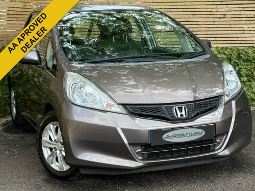 Honda Jazz  1.4 i-VTEC ES Hatchback 5dr Petrol CVT Euro 5 (99 