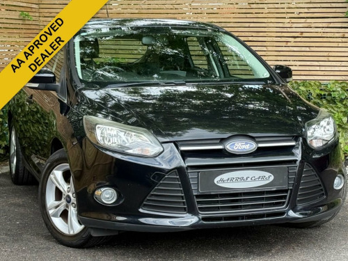 Ford Focus  1.6 Zetec Hatchback 5dr Petrol Manual Euro 5 (105 