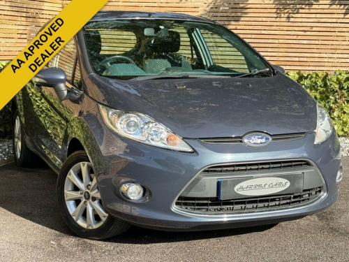 Ford Fiesta  1.25 Zetec Hatchback 5dr Petrol Manual (129 g/km, 